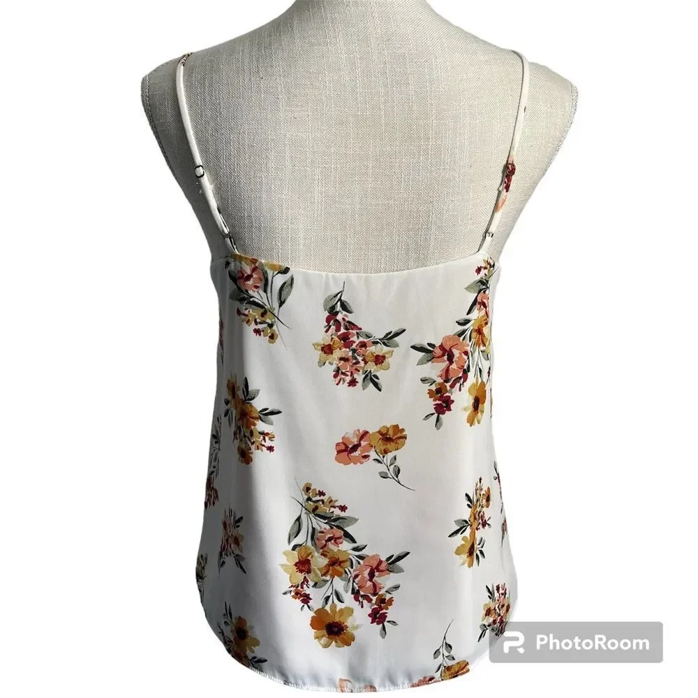 Socialite Cream Floral Lace Cami Tank Top Small - Picture 3 of 10